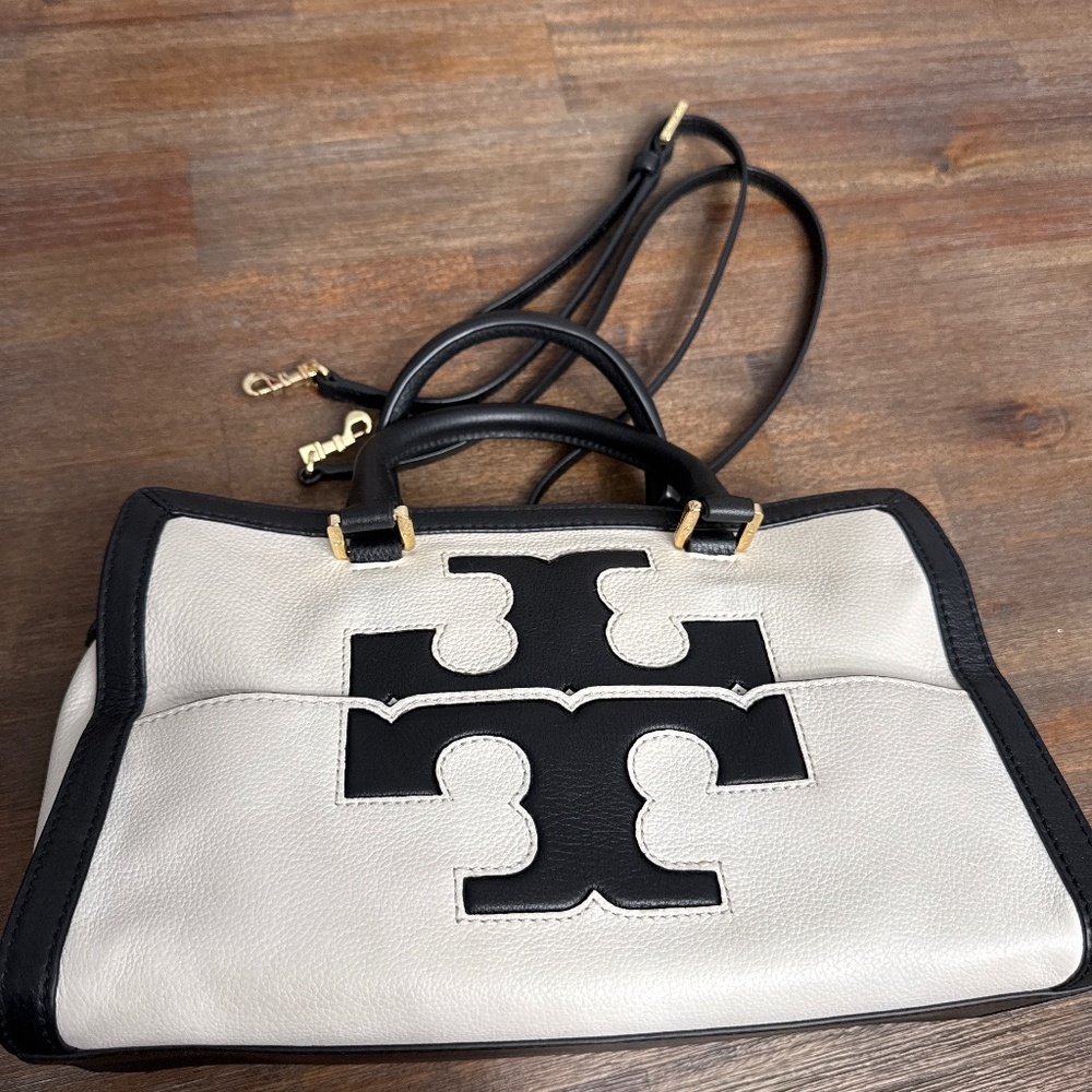 Tory Burch purse